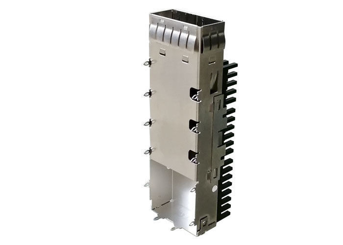 EMS versieht einzelnen Käfig des Hafen-SFP28 18,75 Millimeter für Verbindungsstück QSFP28 mit Laschen