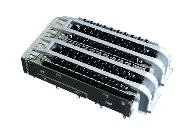Einpreß2 Häfen mechanisch gekuppelter weiblicher SFP-Käfig mit Kühlkörper-hellen Rohren